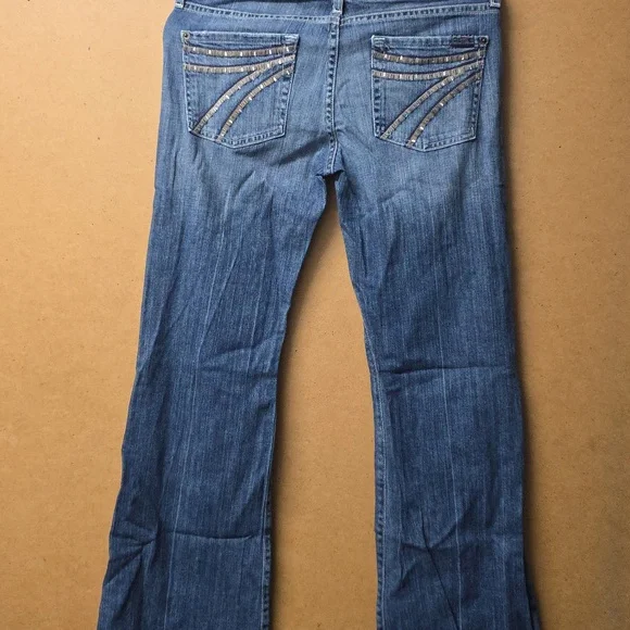 7 For All Mankind Dojo blue jeans rhinestone pocket - Picture 6 of 7